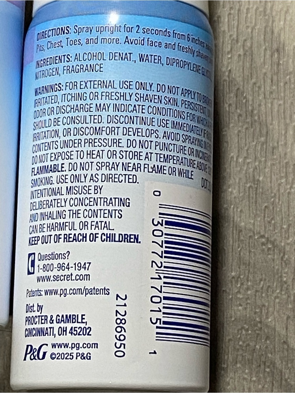 Whole Body Cooling Deodorant Spray - Peach & Vanilla Blossom - White - Picture 3 of 3